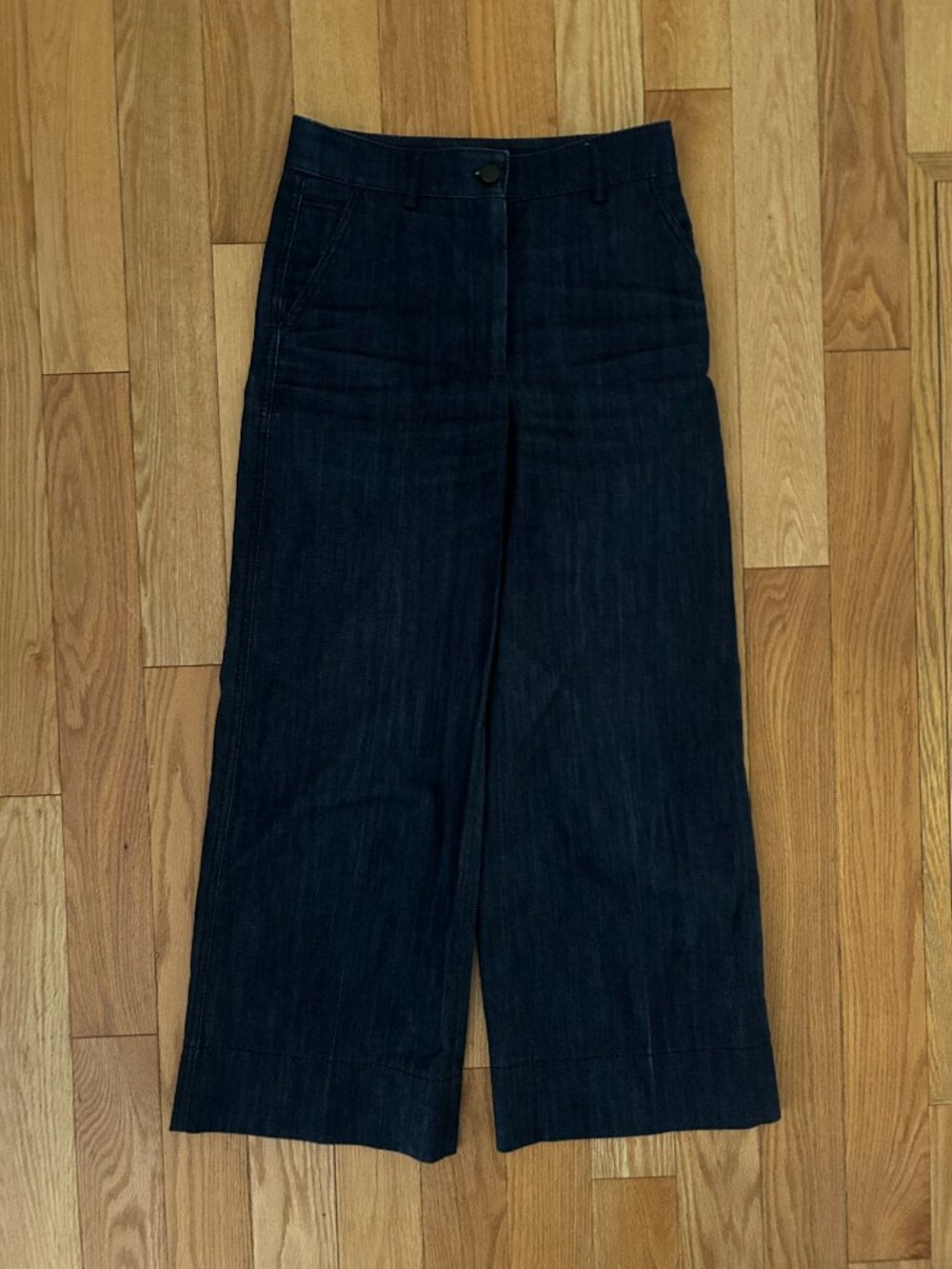 Gorgeous dark blue denim!